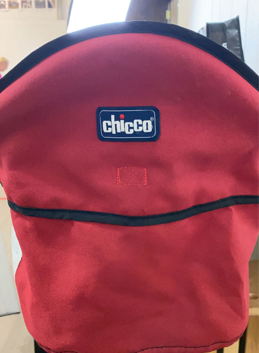 Shop Chicco Deluxe Hook-on Travel Seat at GoodBuy Gear