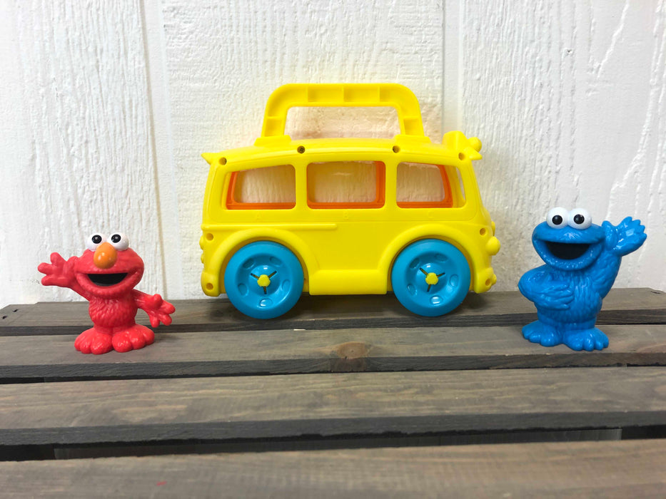 Shop Sesame Street Elmo On The Go Case at GoodBuy Gear