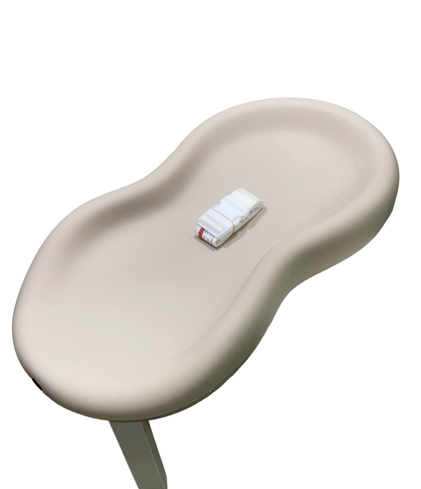 Shop Keekaroo Peanut Changing Pad, Vanilla at GoodBuy Gear