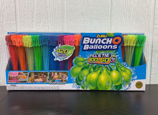 used BUNDLE Active Toys, Zuru Water Balloons