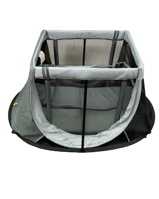 secondhand Aeromoov Instant Travel Playard, Grey Rock