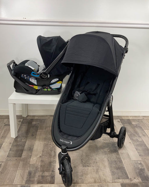 secondhand Baby Jogger City Mini GT2 Travel System, 2021, opulent black