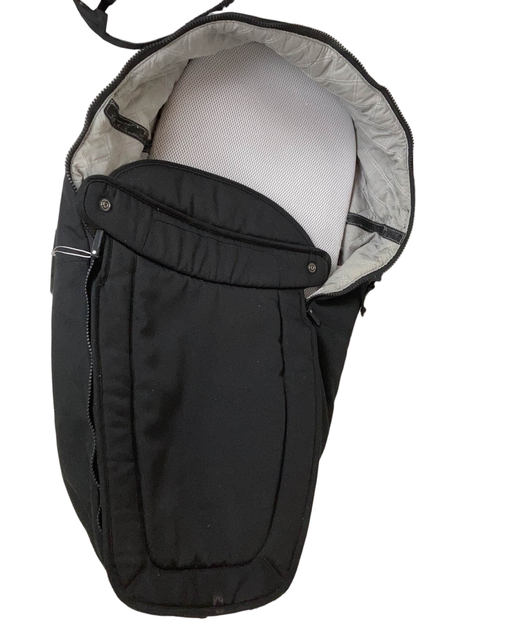 secondhand Joolz Hub Bassinet