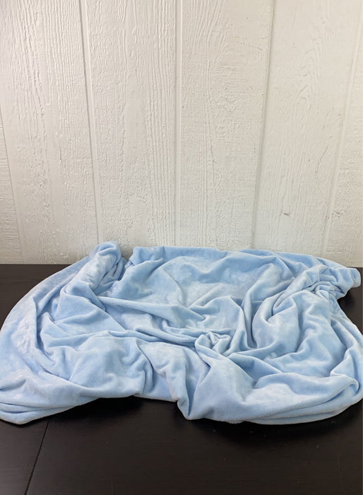 used Circo Crib Sheet