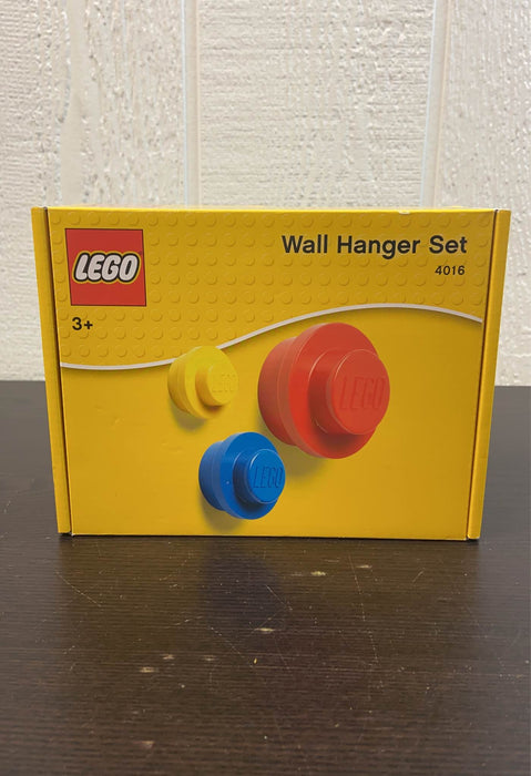 used LEGO Wall Hanger Set