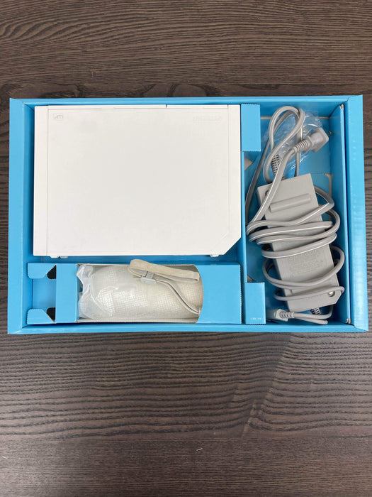 secondhand Nintendo Wii Game Console