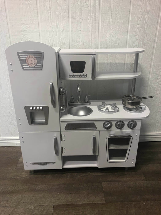 used KidKraft Vintage Kitchen