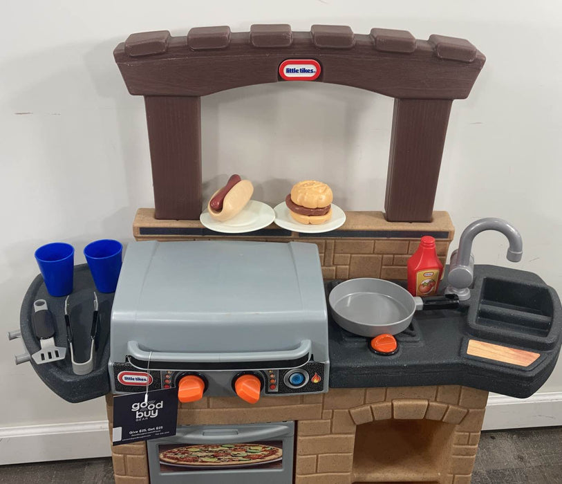 secondhand Little Tikes Cook N Play Outdoor Barbeque