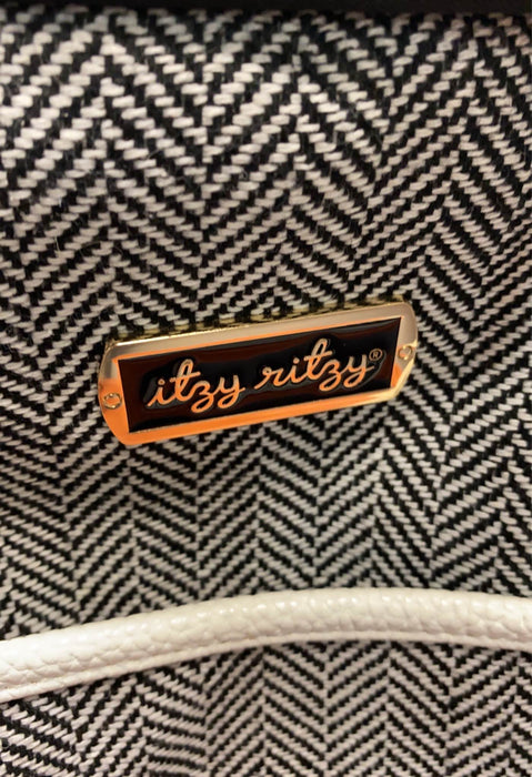 Shop Itzy Ritzy Boss Backpack Diaper Bag, Coffee & Cream at GoodBuy Gear
