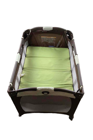 Graco Pack 'n Play Playard with Reversible Seat & Changer LX, Grey/Mint