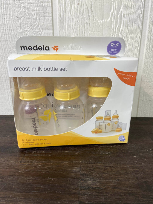 used Medela Breastmilk Bottle Set