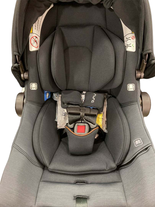 secondhand Nuna TRVL + Pipa Urbn Travel System, 2023, Caviar