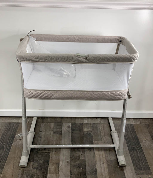 secondhand Cloud Baby Bassinet