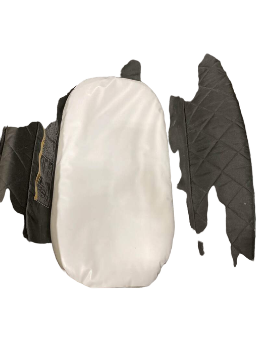 Shop Graco Pack 'n Play Nearby Seat Playard at GoodBuy Gear