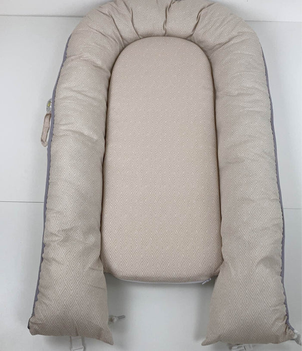 Shop LaLaMe Organic Newborn Lounger, Beige at GoodBuy Gear