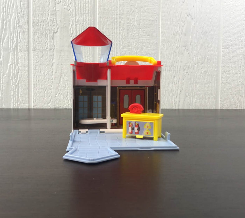 secondhand Peppa Pig Firehouse Playset