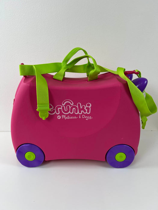 secondhand Melissa & Doug Trunki, Pink