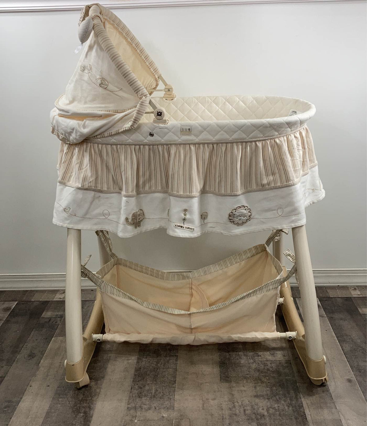 Summer Infant Bassinet