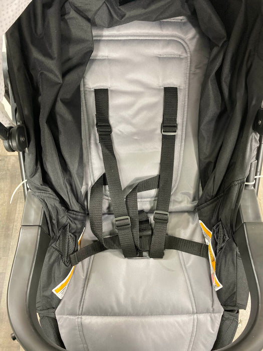 used Graco Modes 3 Essentials LX Travel System