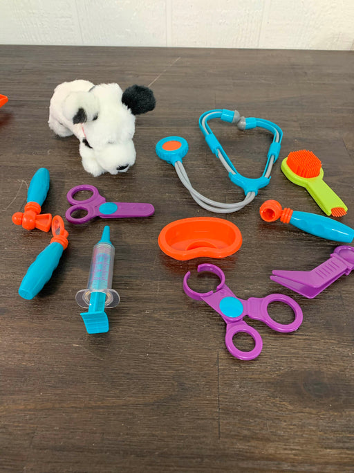 secondhand Battat Vet Kit