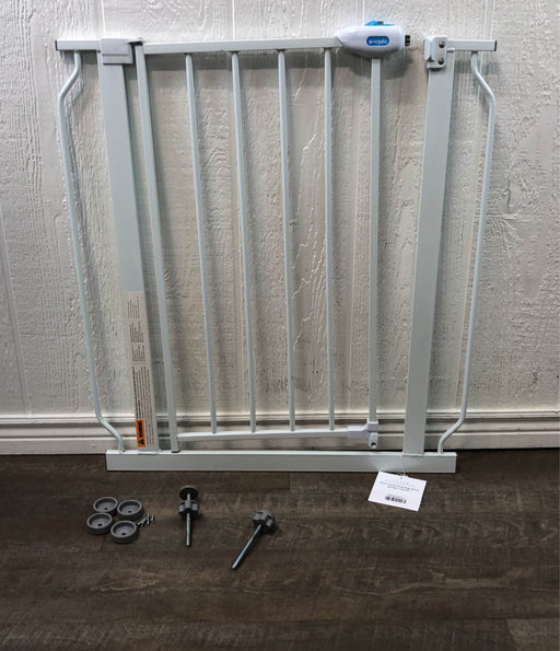 used Regalo Easy Open Safety Gate