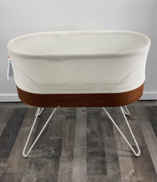 used Happiest Baby SNOO Smart Sleeper