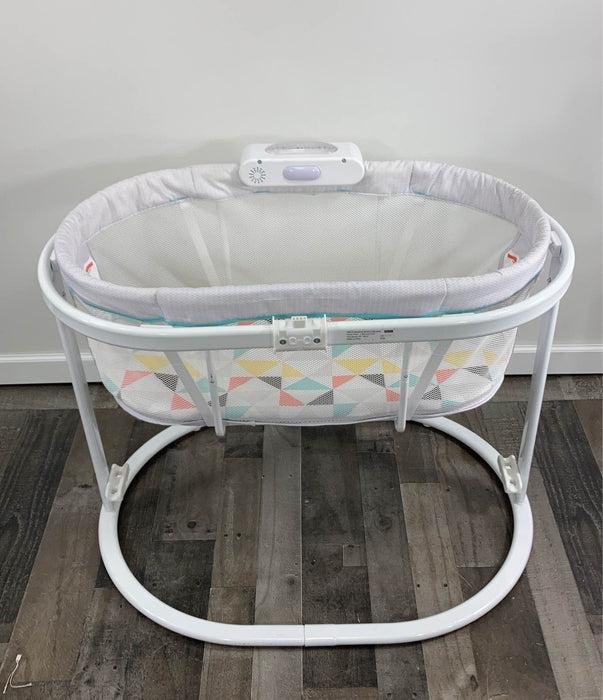 Shop Fisher Price Soothing Motions Bassinet at GoodBuy Gear