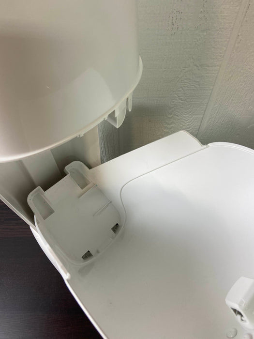 Shop Playtex Diaper Genie Complete at GoodBuy Gear