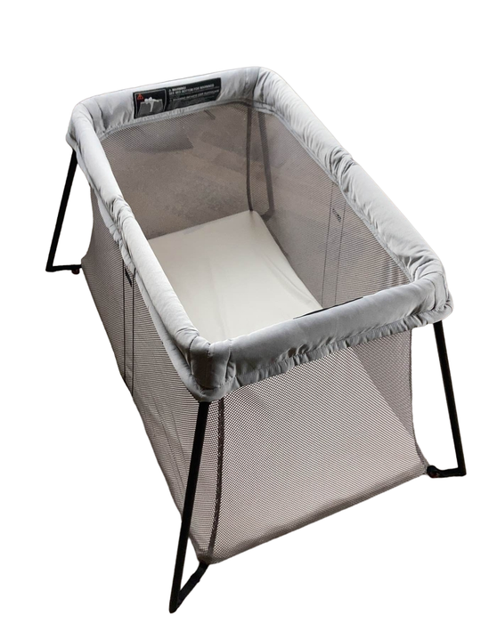 used BabyBjorn Travel Crib Light, Silver