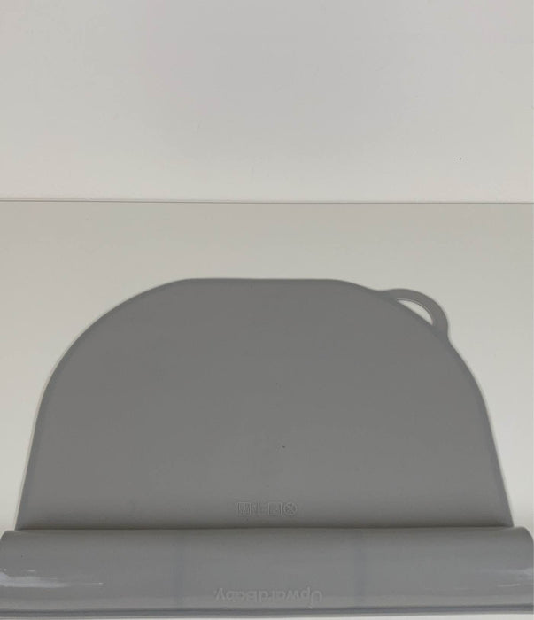 Shop UpwardBaby Food Catching Baby Placemat With Suction, Grey at GoodBuy Gear