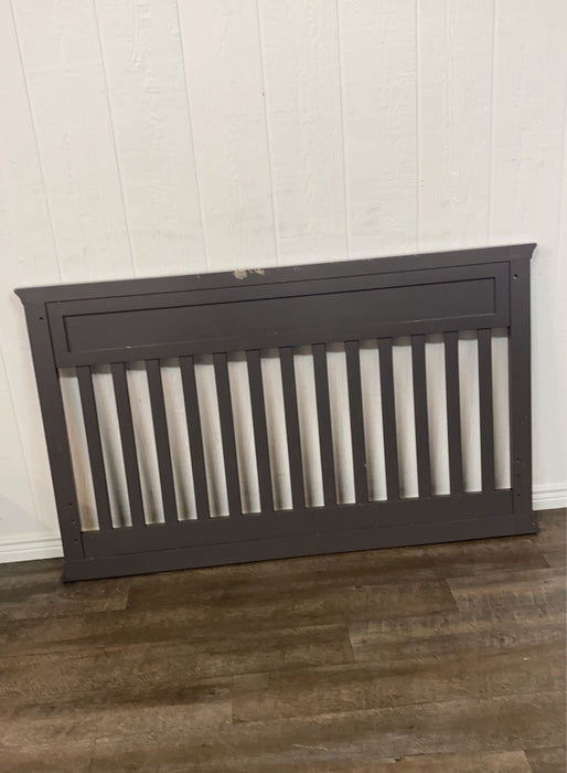 secondhand MDB Classic Liberty 3-in-1 Crib With Toddler Rail