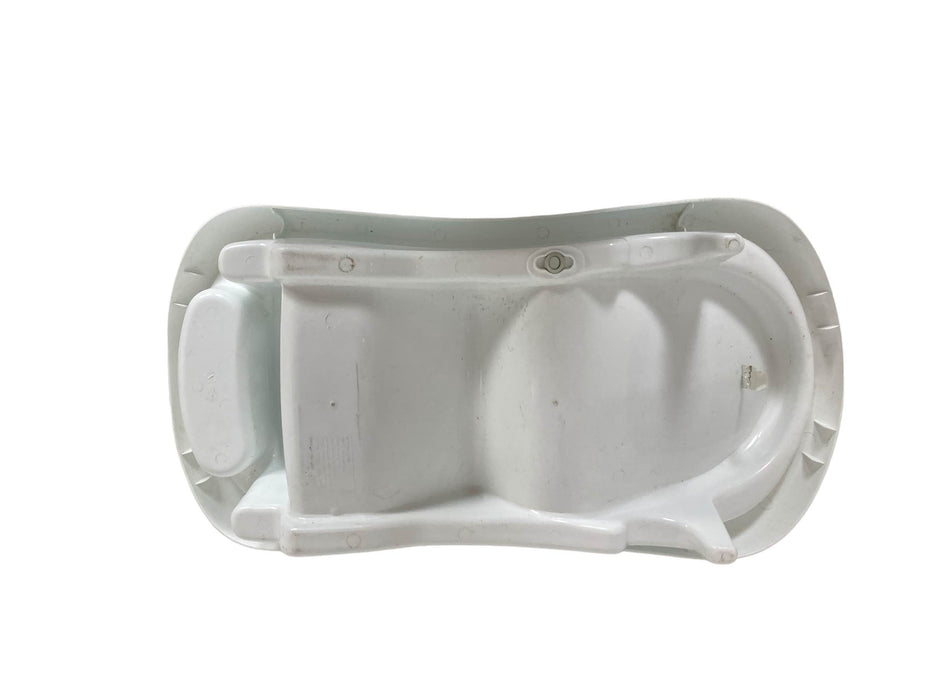 Shop The First Years Sure Comfort Newborn To Toddler Tub at GoodBuy Gear