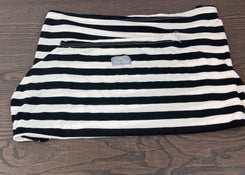 used Itzy Ritzy Mom Boss 4-in-1 Multi-Use Nursing Cover