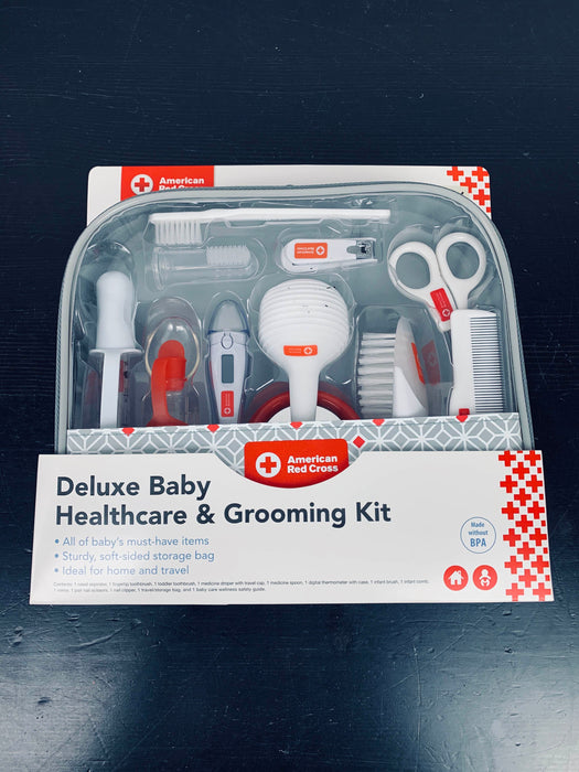 used American Red Cross Deluxe Health and Grooming Kit|