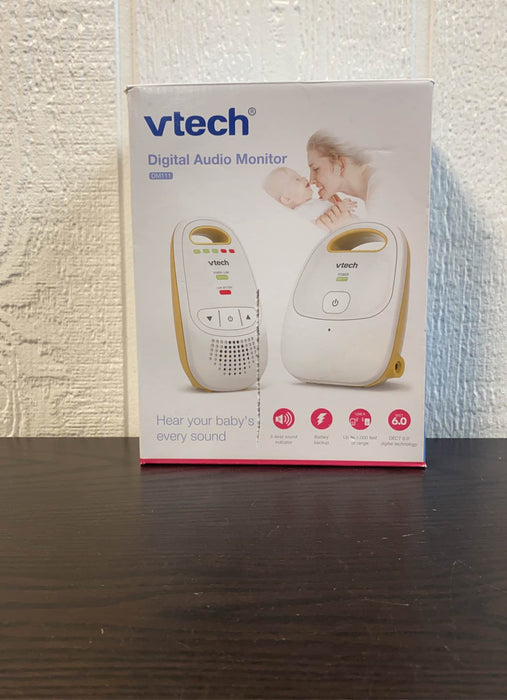 used VTech Digital Audio Monitor-DM111