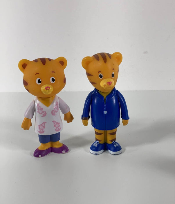 Shop BUNDLE Daniel Tiger at GoodBuy Gear