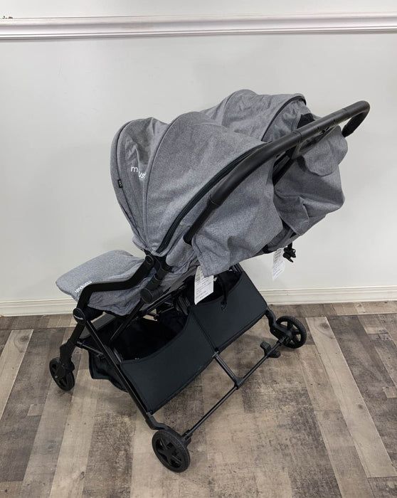 mompush Lithe Double Stroller