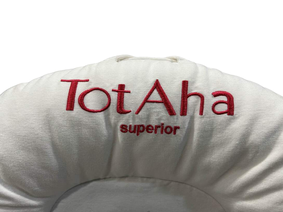 secondhand TotAha TotAha Superior Baby Lounger, Magic Castle