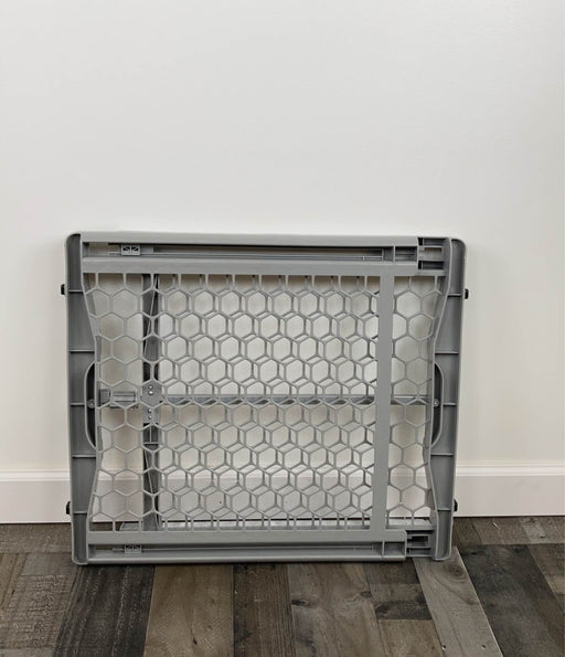 used Regalo Plastic Expandable Safety Gate