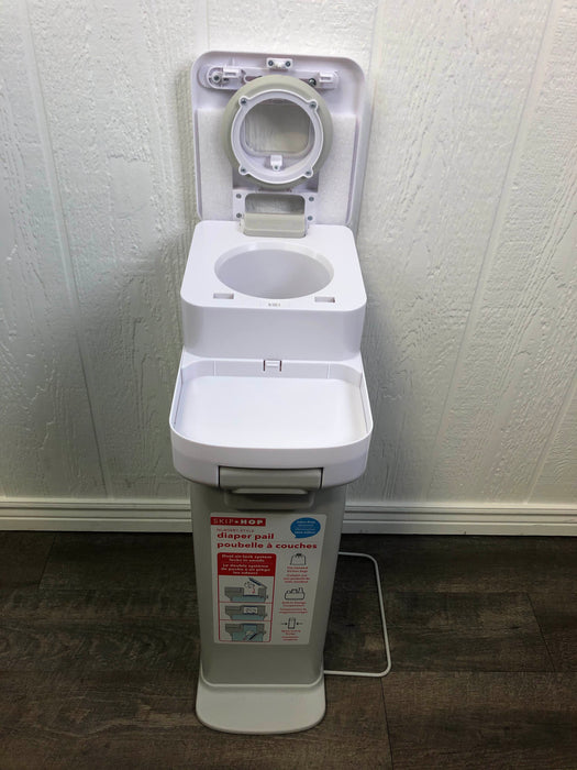 used Skip Hop Nursery Style Diaper Pail