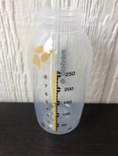 used BUNDLE Medela Bottles