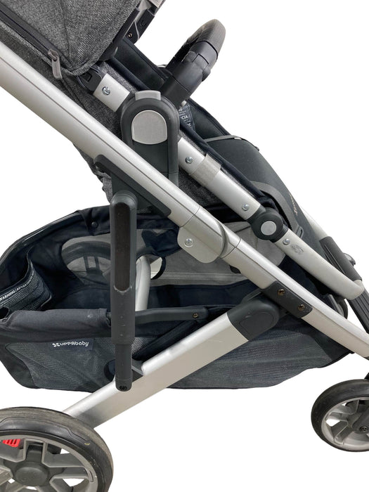 used UPPAbaby CRUZ V2 Stroller