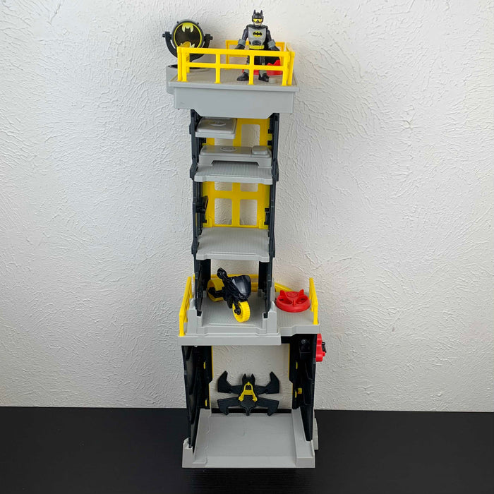 secondhand Fisher Price Imaginext DC Super Friends Streets of Gotham City Tower