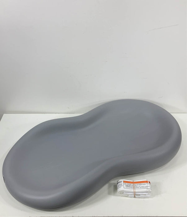 used Keekaroo Peanut Changing Pad, Grey