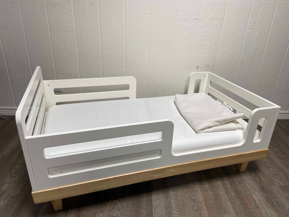 used Oeuf NYC Classic Toddler Bed