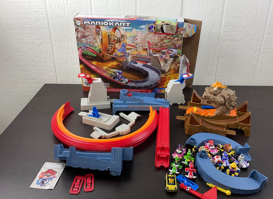 used Hot Wheels Mario Kart Bowser's Castle Trackset