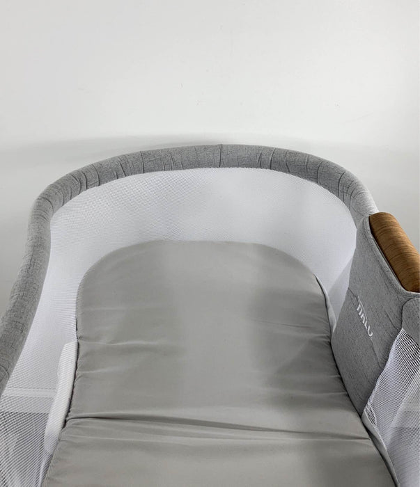 Halo BassiNest Swivel Sleeper Luxe Series