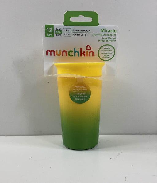 used Munchkin Miracle 360 Sippy Cup, Color changing Green/yellow