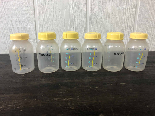 used Medela Breast Milk Collection and Storage Bottles with Solid Lids - 6pk/5oz