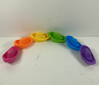 used Munchkin Fleet Of Five Bath Toys